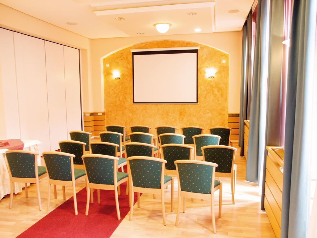 Hotel Wellness Jean De Carro Karlovy Vary