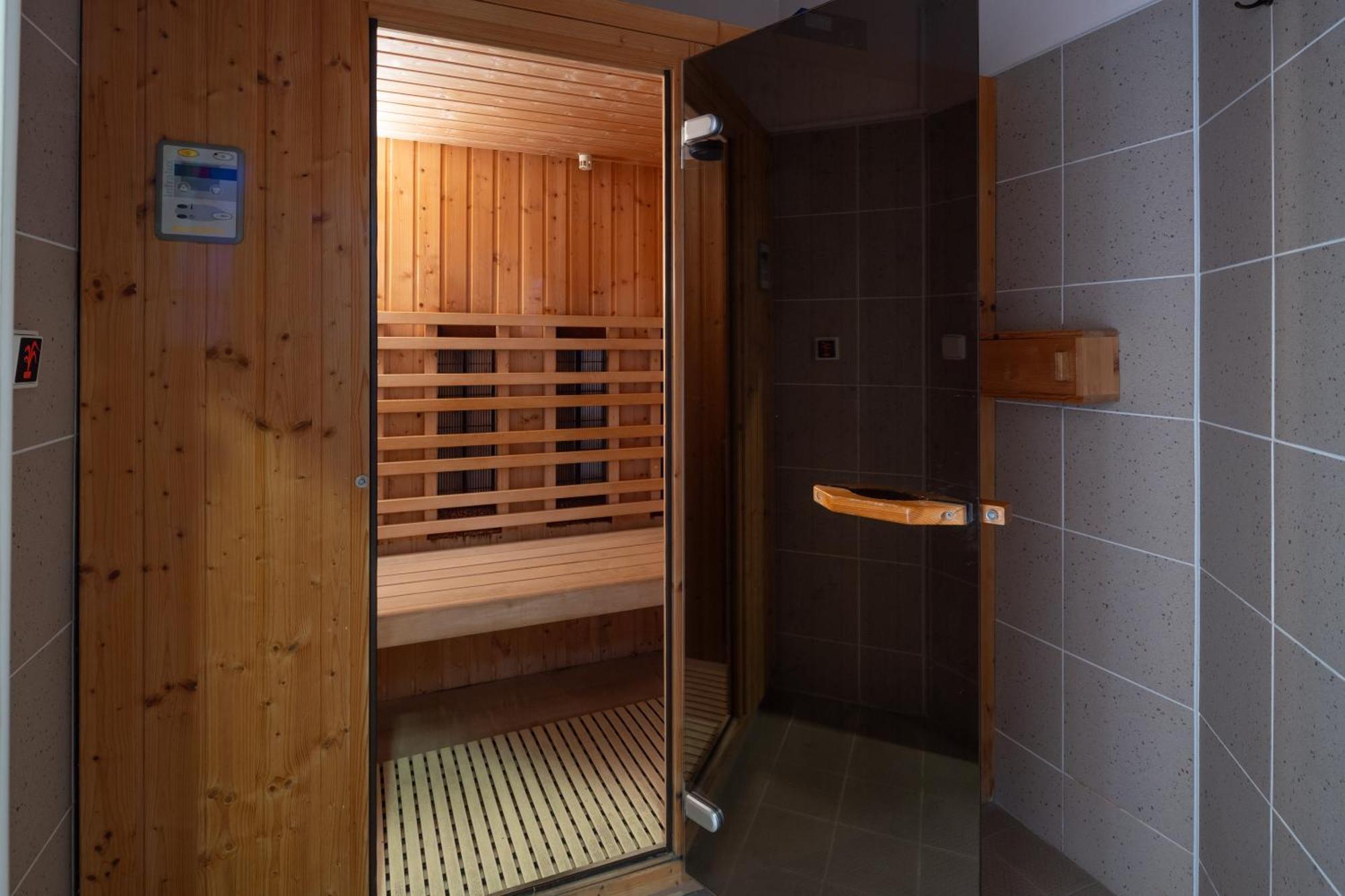 Wellness Jean De Carro Hotel