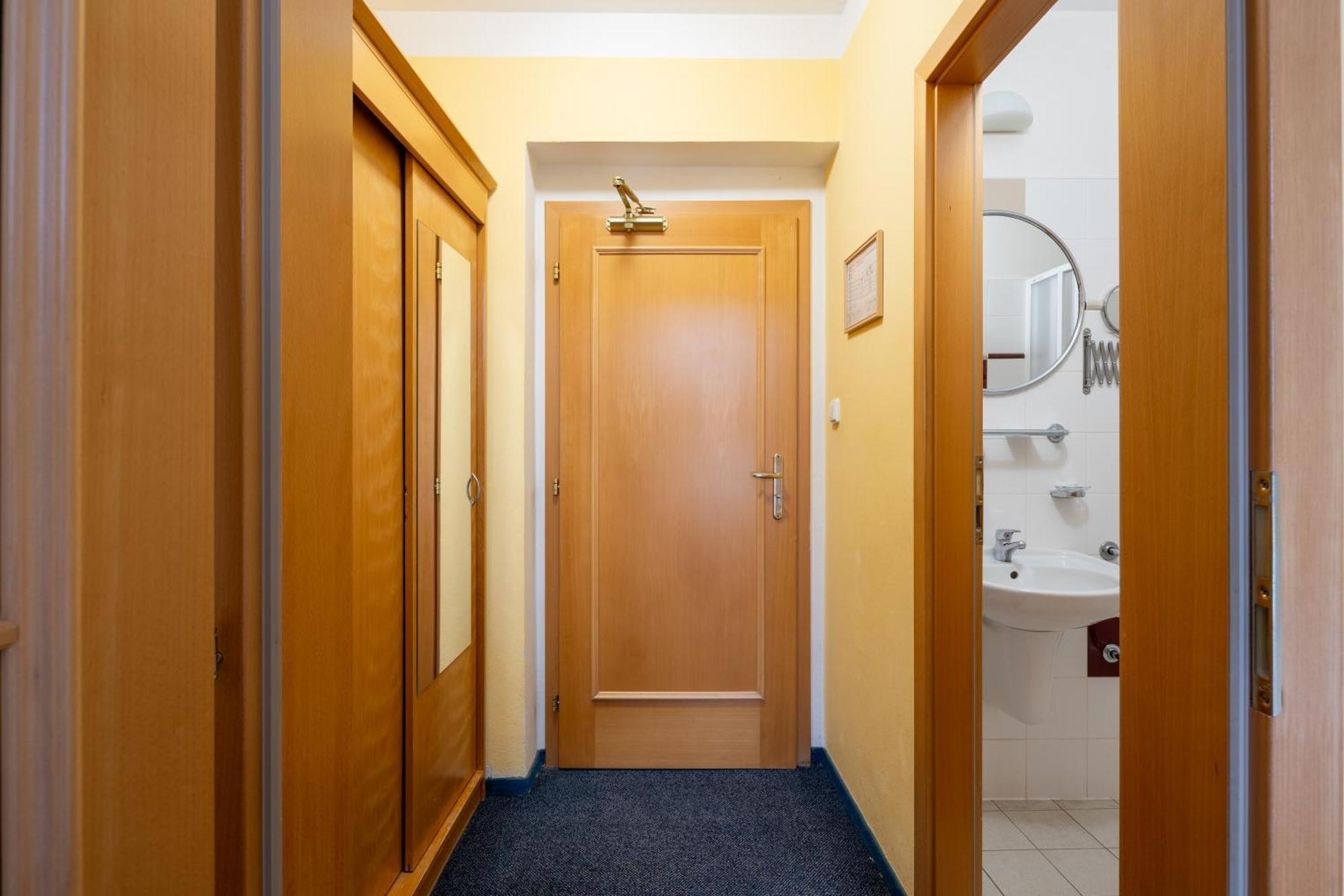 Wellness Jean De Carro Hotel